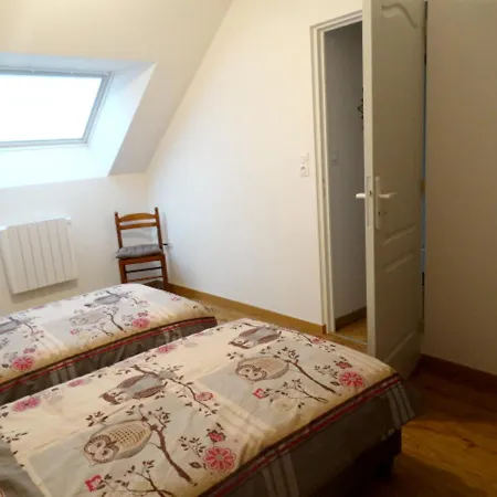 Maison Charmante A Avec Jardin Et Cheminee