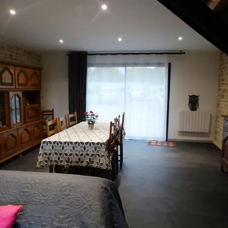 Maison Charmante A Avec Jardin Et Cheminee *
