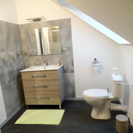 Maison Charmante A Avec Jardin Et Cheminee